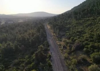 Λευκό Βέλος: Αθήνα – Θεσσαλονίκη σε 3 ώρες και 55 λεπτά – Οι πρώτες εικόνες από ψηλά (vid)