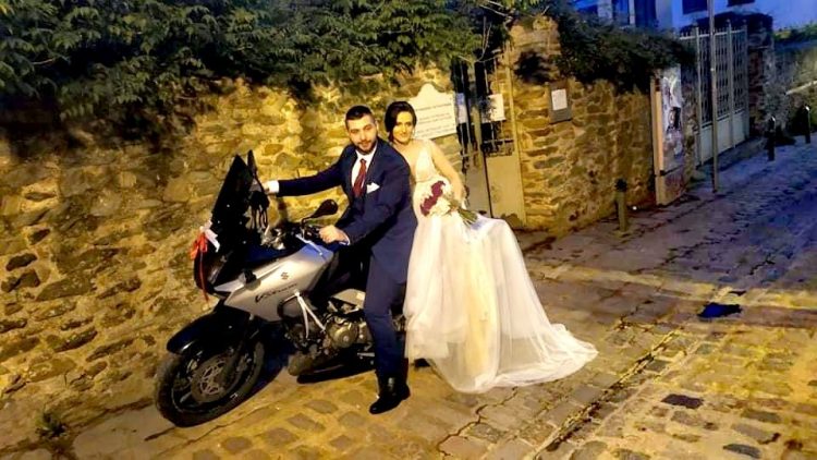 “Μηχανόβιος” γάμος με νύφη Τρικαλινή (photo & video)