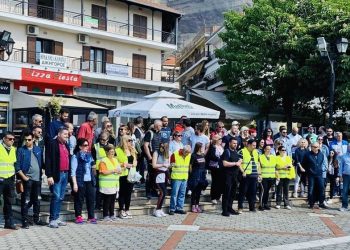 Ημέρα γιορτής για την Καλαμπάκα- Η”Δύναμη Ευθύνης” καθάρισε πόλη και μονοπάτια