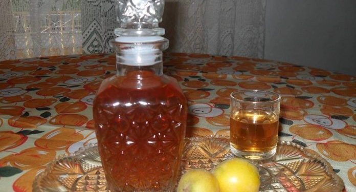 Λικέρ μούσμουλο