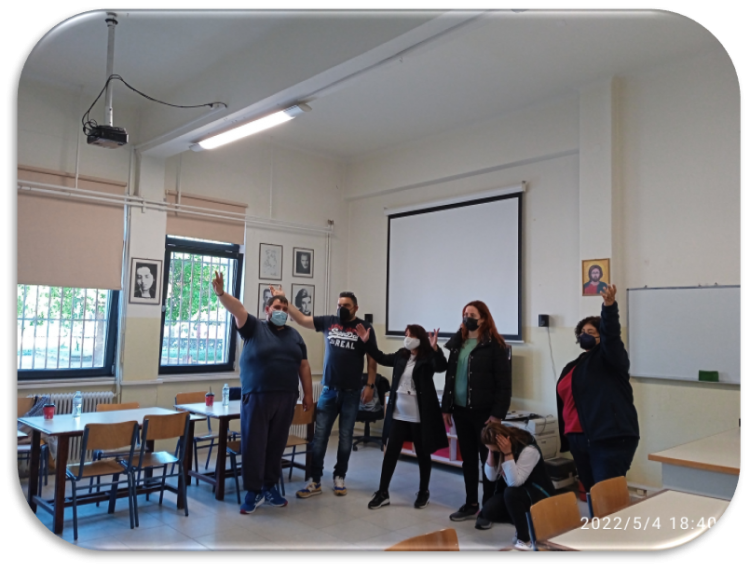 Εσπερινό γυμνάσιο και Λυκειακές τάξεις Τρικάλων-Παγκόσμια ημέρα προσφύγων