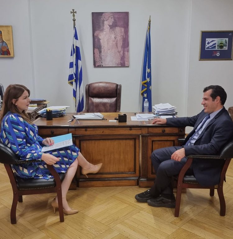 Τον Υπουργό Υγείας επισκέφθηκε η Παπακώστα