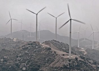 ΜΕΡΑ 25: Ανεμογεννήτριες στις βουνοκορφές και βιοαέριο μέσα στα χωριά μας- Αυτή την πολιτική προωθεί η κυβέρνηση
