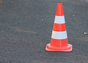 Κυκλοφοριακές ρυθμίσεις σε δρόμους των Τρικάλων