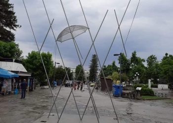 Αποκαλυπτήρια για την… ομπρέλα της Ασκληπιού