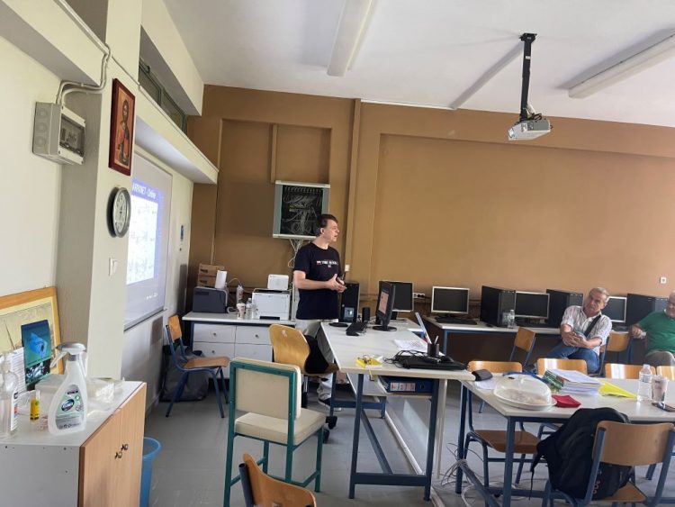 Ενδοσχολική επιμόρφωση στο 4ο Πειραματικό ΓΕΛ Τρικάλων