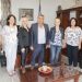 Το εκπαιδευτικό προσωπικό του παιδικού σταθμού Πύλης στον Δήμαρχο Κωνσταντίνο Μαράβα