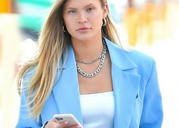 Summer hair tips: Συμβουλές για λαμπερά μαλλιά όλο το καλοκαίρι