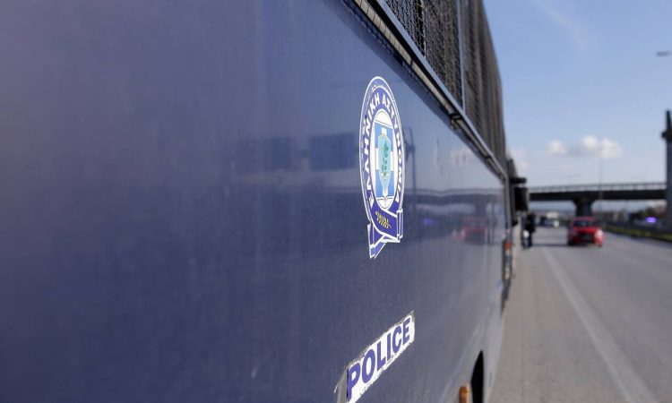Θεσσαλονίκη: Όμηροι μετανάστες σε διαμέρισμα – Το ποσό που ζήτησαν οι απαγωγείς
