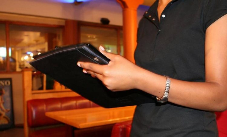 Νέα Ορλεάνη: Πήρε φιλοδώρημα 777 δολάρια και τα έδωσε όλα στην εκκλησία