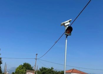 Παλλόμενα φανάρια σε επικίνδυνα οδικά σημεία από τον Δήμο Τρικκαίων