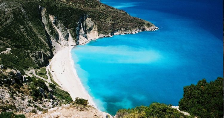 Μύρτος της Κεφαλονιάς: Η παραλία με τα τιρκουάζ νερά!