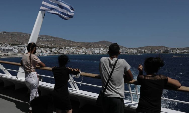 Κοινωνικός τουρισμός: Στις 15 Ιουνίου ξεκινούν οι αιτήσεις