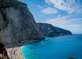 Κοινωνικός Τουρισμός: Ξεκινάνε σήμερα οι αιτήσεις για διακοπές – Δείτε που υποβάλλετε αίτηση