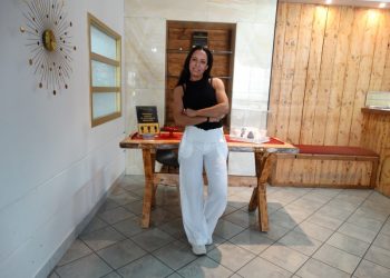 Οι Τρικαλινοί επιλέγουν solarium για τέλειο μαύρισμα πριν βγουν στις παραλίες-Συνέντευξη με την ιδιοκτήτρια του Magic Sun Solarium Λίτσα Καλογράνα