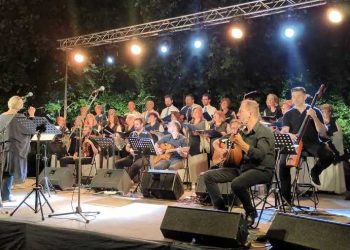 Ο μεγάλος Μίκης στις καρδιές όλων, σε αφιέρωμα στο Μουσείο Τσιτσάνη