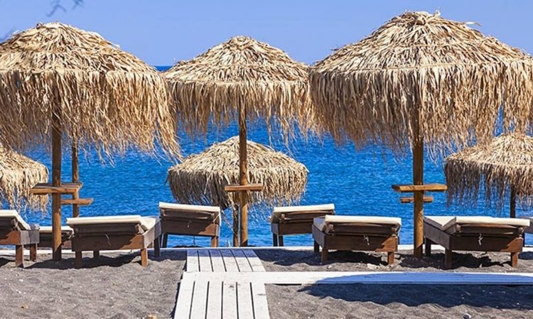 Κύπρος: Πήγε για μπάνιο με την φίλη του και τον πλάκωσαν στο ξύλο