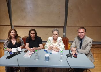 Το νέο βιβλίο της Τένιας Μακρή με τίτλο «Τα σημάδια μένουν…» παρουσιάστηκε στα Τρίκαλα