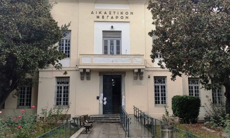 Βόλος: «Ξέφυγε» τελείως 47χρονος – «Θα σε … καρυδώσω και θα σε στείλω φυλακή»