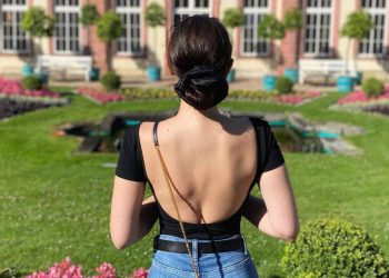 5 χτενίσματα και 5 scrunchies για τις πιο εντυπωσιακές εμφανίσεις του καλοκαιριού