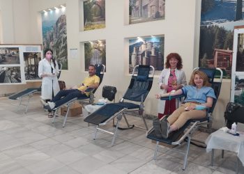 Πραγματοποιήθηκε εθελοντική αιμοδοσία του συλλόγου υπαλλήλων ΠΕ Τρικάλων