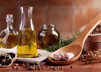 Το μεσογειακό υπερτρόφιμο που ρίχνει χοληστερόλη και πίεση