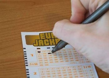 Η απίθανη ιστορία του Δανού που κέρδισε 120 εκατ. ευρώ στο Eurojackpot
