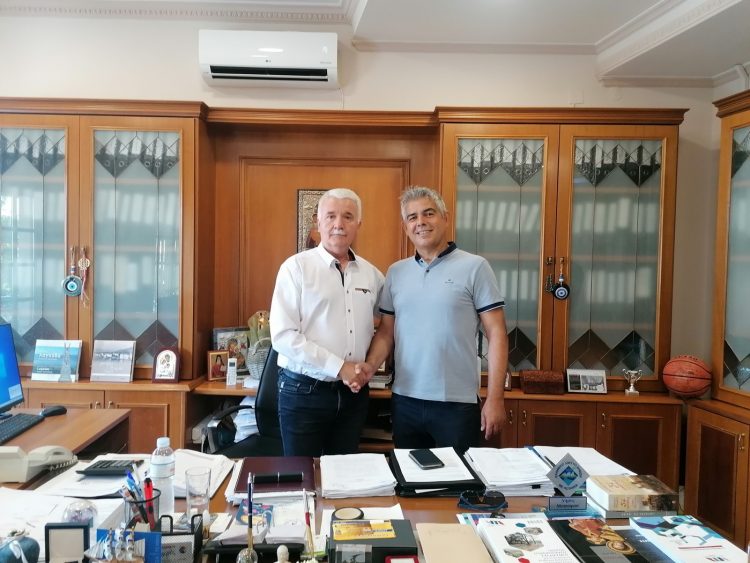 O νέος Διευθυντής Κέντρου Υγείας Καλαμπάκας στον Δήμαρχο Μετεώρων