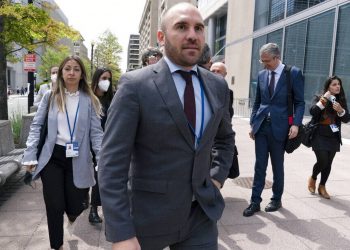 Παραιτήθηκε ο υπουργός Οικονομίας της Αργεντινής, Μαρτίν Γκουσμάν