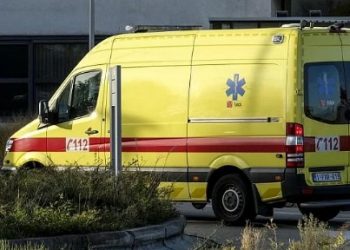 Εργάτης σακάτεψε στο ξύλο συνάδελφό του