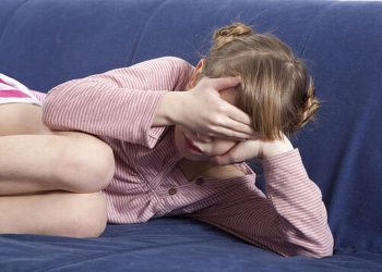 Τι πρέπει να προσέχετε όταν το παιδί σας έχει πονοκέφαλο