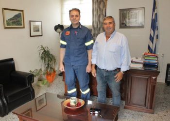 Συνάντηση του Δημάρχου Πύλης με το νέο προϊστάμενο του πυροσβεστικού κλιμακίου Πύλης