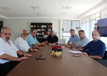 Με τη νέα διοίκηση των δημοσιογράφων της κεντρικής Ελλάδας συναντήθηκε ο Περιφερειάρχης Θεσσαλίας