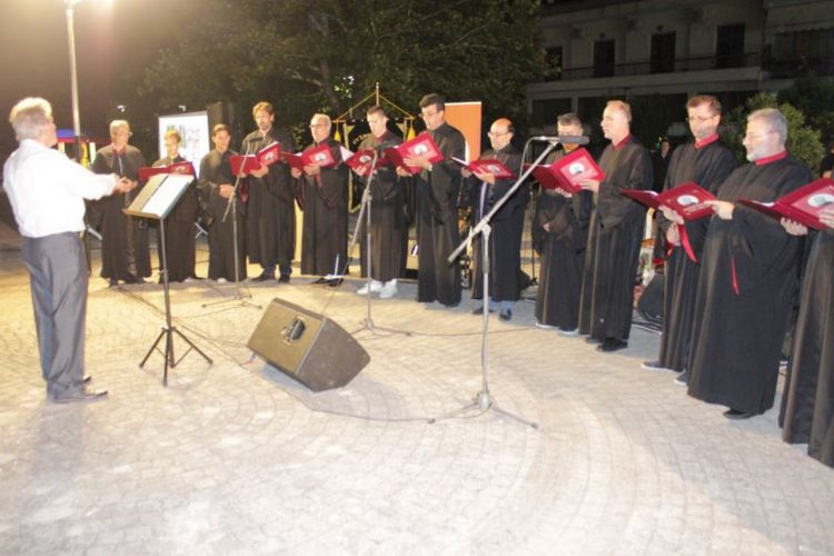 Καταπληκτική μουσική εκδήλωση στην Πύλη για τα 100 χρόνια από την μικρασιατική καταστροφή