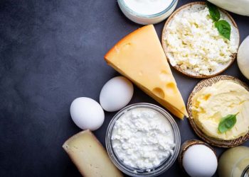 Το τυρί που δυναμώνει τα οστά χωρίς να ανεβάζει τη χοληστερόλη – Ένα κομματάκι την ημέρα αρκεί