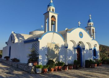 Πάτμος και Λειψοί οι τουριστικοί προορισμοί που ξεχωρίζουν για τα θρησκευτικά προσκυνήματα