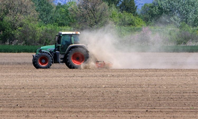Αγρότες: Στο ΦΕΚ η απόφαση για την επιστροφή του ΕΦΚ για το πετρέλαιο – Άμεσα οι πιστώσεις