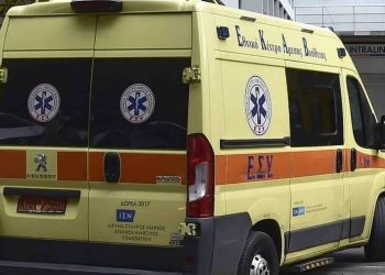 Αλεξανδρούπολη: Αστυνομικός, εκτός υπηρεσίας, βούτηξε και έσωσε λουόμενη από βέβαιο πνιγμό