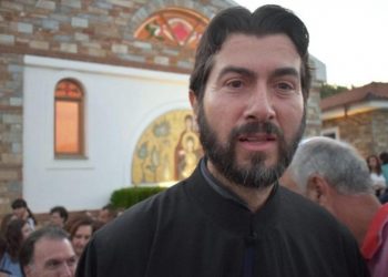 Επίτιμος διδάκτορας του Πανεπιστημίου Θεσσαλίας ο πατήρ Αντώνιος, ιδρυτής της «Κιβωτού του Κόσμου»