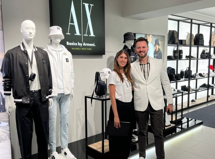 Tο KARAKIKES shopping center επίσημος διανομέας Emporio Armani στα Τρίκαλα