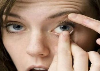 Αυτά είναι τα 4 σημεία του σώματος που δεν πρέπει να αγγίζετε με τα χέρια!