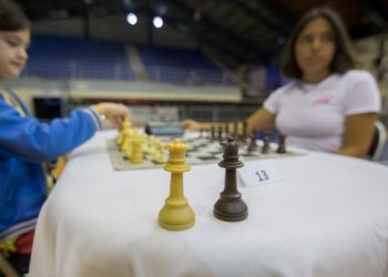 Μεγάλη συμμετοχή στους πανελλήνιους αγώνες σκακιού στα Τρίκαλα