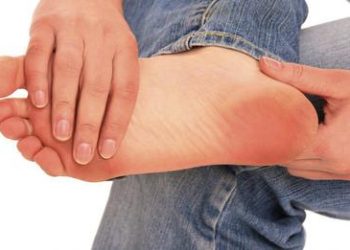 Τι να τρώτε και τι να μην τρώτε για το ουρικό οξύ. Φυσικά ροφήματα που μειώνουν το ουρικό οξύ