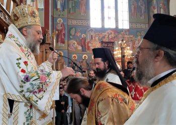 Τρίκκης σε νέο διάκονο: “Η ιερωσύνη δεν είναι επάγγελμα αλλά διακονία αυτοπροσφοράς”