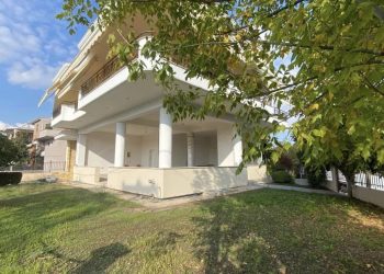 ΜΟΝΟΚΑΤΟΙΚΙΑ προς ενοικίαση κοντά στο ξενοδοχείο Aeton Melathron