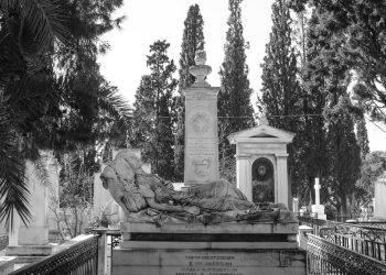 Ποια ήταν η Σοφία Αφεντάκη, η «Κοιμωμένη» του Γιαννούλη Χαλεπά -Ο έρωτας και ο τραγικός θάνατος