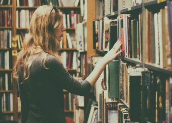 Θέση βιβλιοθηκονόμου στη Βιβλιοθήκη Καλαμπάκας