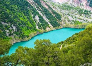 Στεφανιάδα: Η νεότερη φυσική λίμνη της Ελλάδας