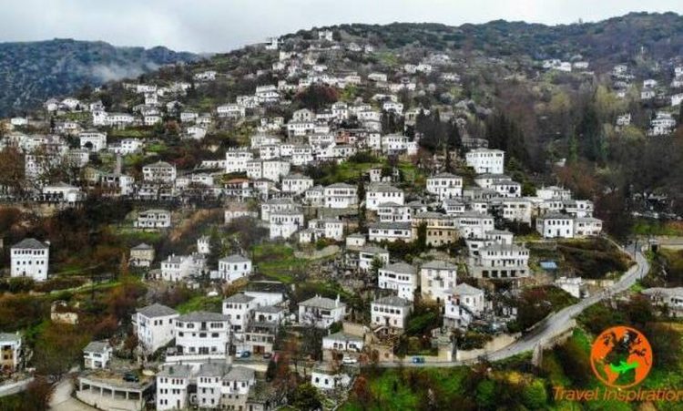 Μακρυνίτσα, μια βόλτα στο «μπαλκόνι» της πιο ξανθιάς δασκάλας του ελληνικού κινηματογράφου
