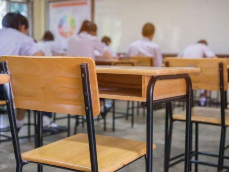 Εξετάσεις για την απόκτηση απολυτηρίου Δημοτικού Σχολείου